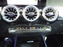 MERCEDES GLB WEISS GP867RD