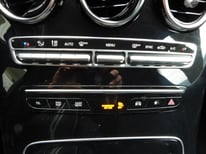 MERCEDES GLC SCHWARZ GJ624JP