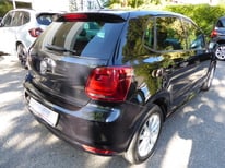 VW POLO SCHWARZ 5549