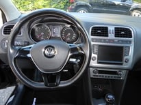 VW POLO SCHWARZ 5549