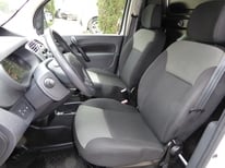 RENAULT KANGOO WEIS GE829SD