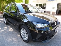 SEAT ARONA SCHWARZ GS870JX