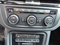 SEAT ALHAMBRA HA633GJ