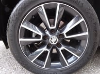 SKODA YETI GRAU 3746