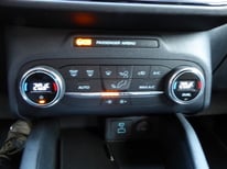FORD KUGA ST LINE GD929TC