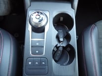 FORD KUGA ST LINE GD929TC