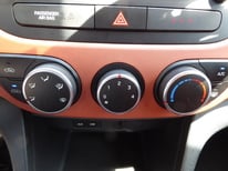 HYUNDAI I10 EZ506KP