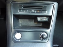 VW TIGUAN GRAU 8201