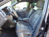 VW TIGUAN SCHWARZ 8201