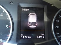 VW TIGUAN SCHWARZ 8201