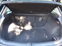 VW TIGUAN SCHWARZ NEU 7685