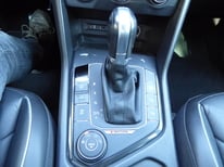 VW TIGUAN SCHWARZ NEU 7685