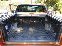 FORD RANGER ORANGE