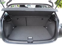VW POLO WEISS GN475ZE