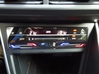 VW POLO WEISS GN475ZE