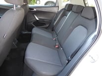 SEAT ARONA DSG SILBER GT077LN