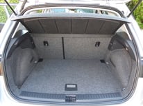 SEAT ARONA DSG SILBER GT077LN