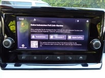 SEAT ARONA DSG SILBER GT077LN