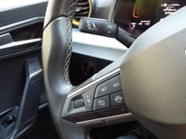SEAT ARONA DSG SILBER GT077LN
