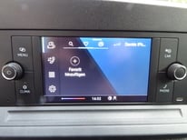 VW CADDY WEISS 0659