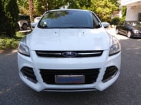 FORD KUGA WEISS FC674SJ