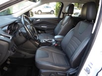 FORD KUGA WEISS FC674SJ