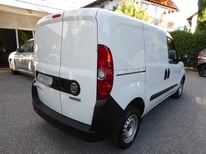 FIAT DOBLO GK679RG