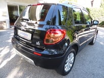 FIAT SEDICI SCHWARZ 1274