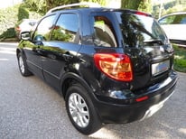 FIAT SEDICI SCHWARZ 1274