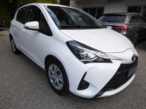 TOYOTA YARIS 4911
