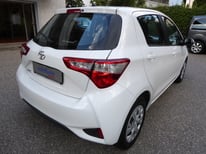 TOYOTA YARIS 4911