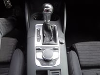 AUDI A3 WEISS 6858