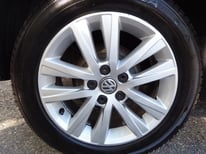 VW POLO SCHWARZ 6221