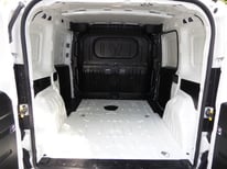 FIAT DOBLO WEISS GJ886YW