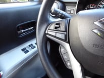 SUZUKI IGNIS SCHWARZ 8491