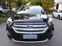 FORD KUGA SCHWARZ 9338