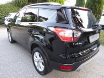 FORD KUGA SCHWARZ 9338