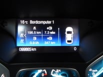 FORD KUGA SCHWARZ 9338